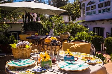 Colazione in giardino - Il Giardino dell'arte